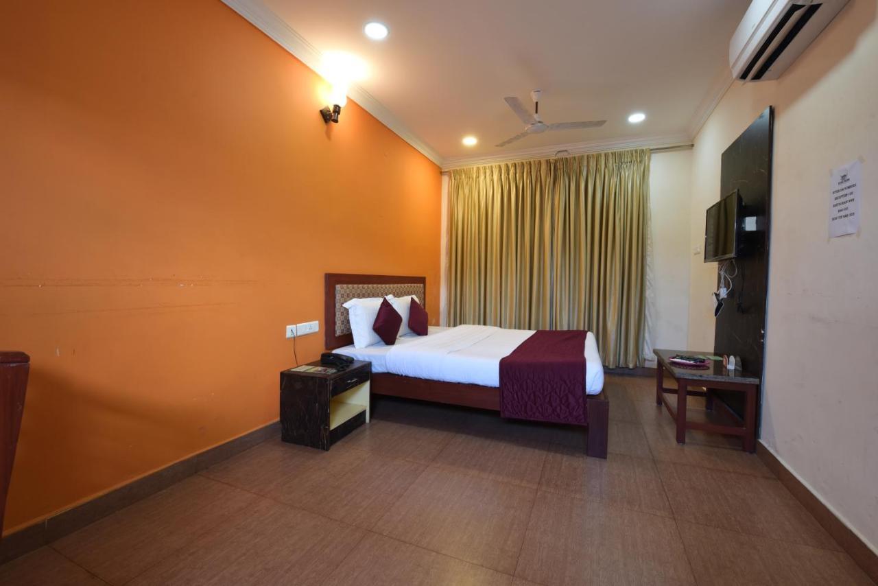 Hotel King Park Pondicherry Exterior foto
