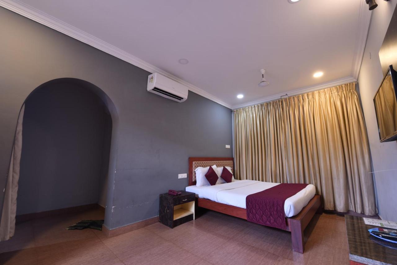 Hotel King Park Pondicherry Exterior foto